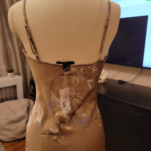 Forever 21 satin dress size L - Picture 2 of 5